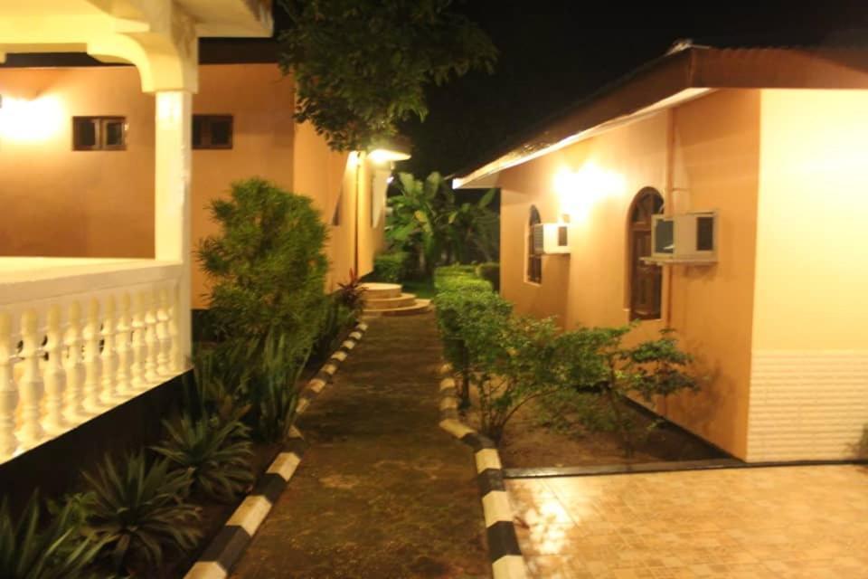 Safina Resort Zanzibar Buitenkant foto